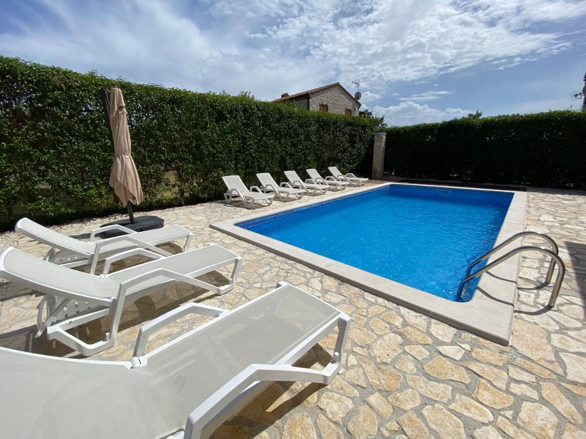 Paradise Villa Cassonni Istria 4 Stars Butkovići 外观 照片