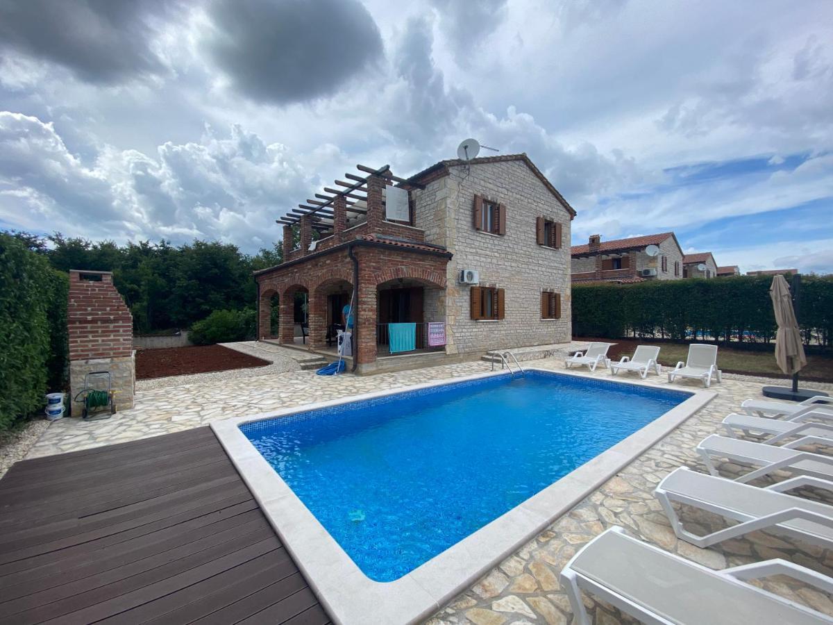Paradise Villa Cassonni Istria 4 Stars Butkovići 外观 照片